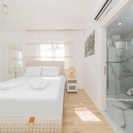 Superb Villa With Pool Hamam And Sauna In Antalya 빌라 안탈리아