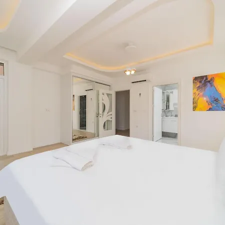 Superb Villa With Pool Hamam And Sauna In Antalya * Анталья