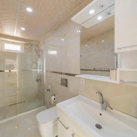 Superb Villa With Pool Hamam And Sauna In Antalya